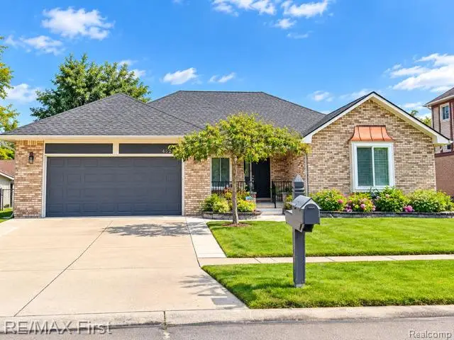 46210 Jackson Drive, Macomb, MI 48044 - #2