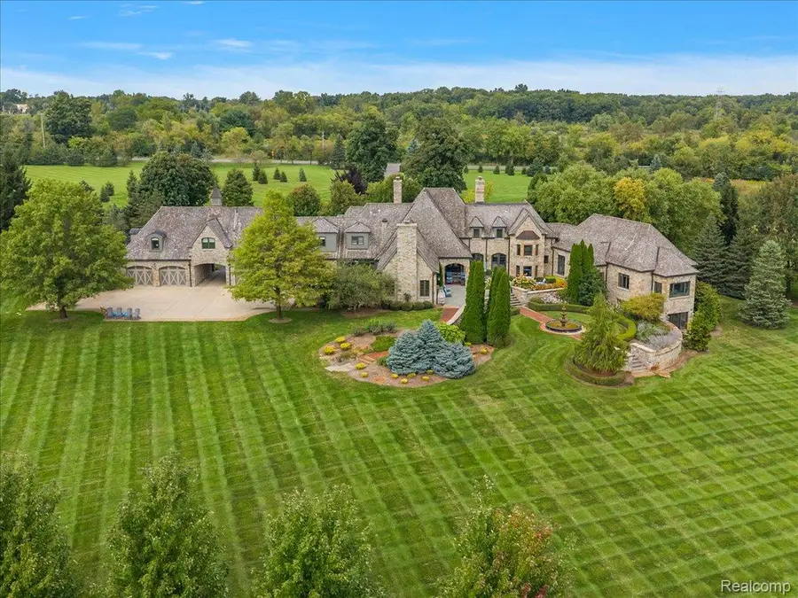 5333 Pleasant Lake Road, Lodi, MI 48103 - #3