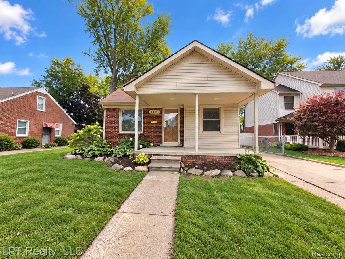 1601 11th Street, Wyandotte, MI 48192 - #1