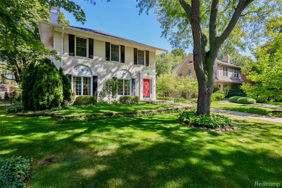 1258 Bedford Road, Grosse Pointe Park, MI 48230 - #3