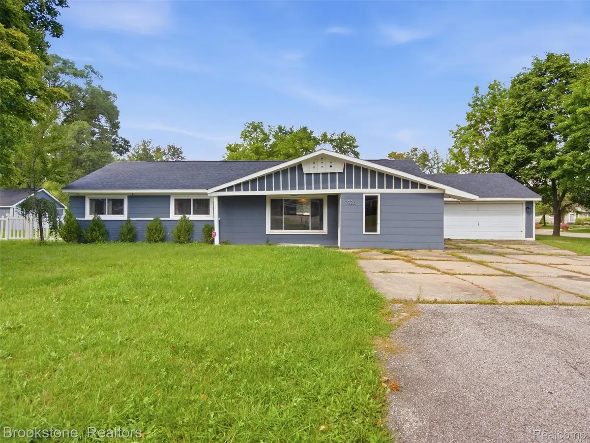 1926 Swaranne Drive, West Bloomfield, MI 48324 - #1
