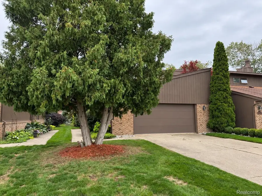 112 Riverview Boulevard, Flushing, MI 48433 - #2