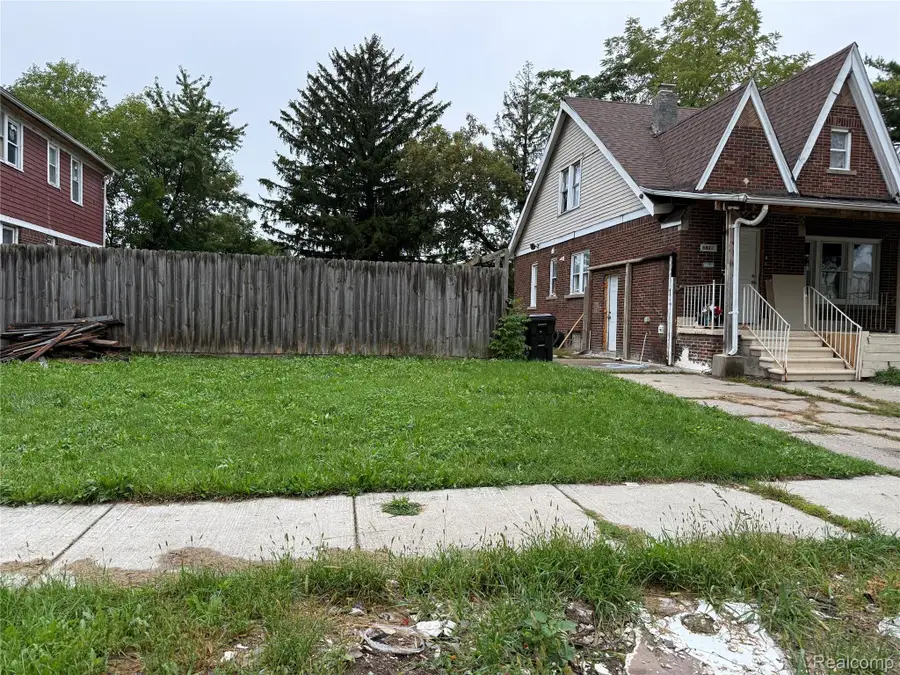 6801 Rutland Street, Detroit, MI 48228 - #2