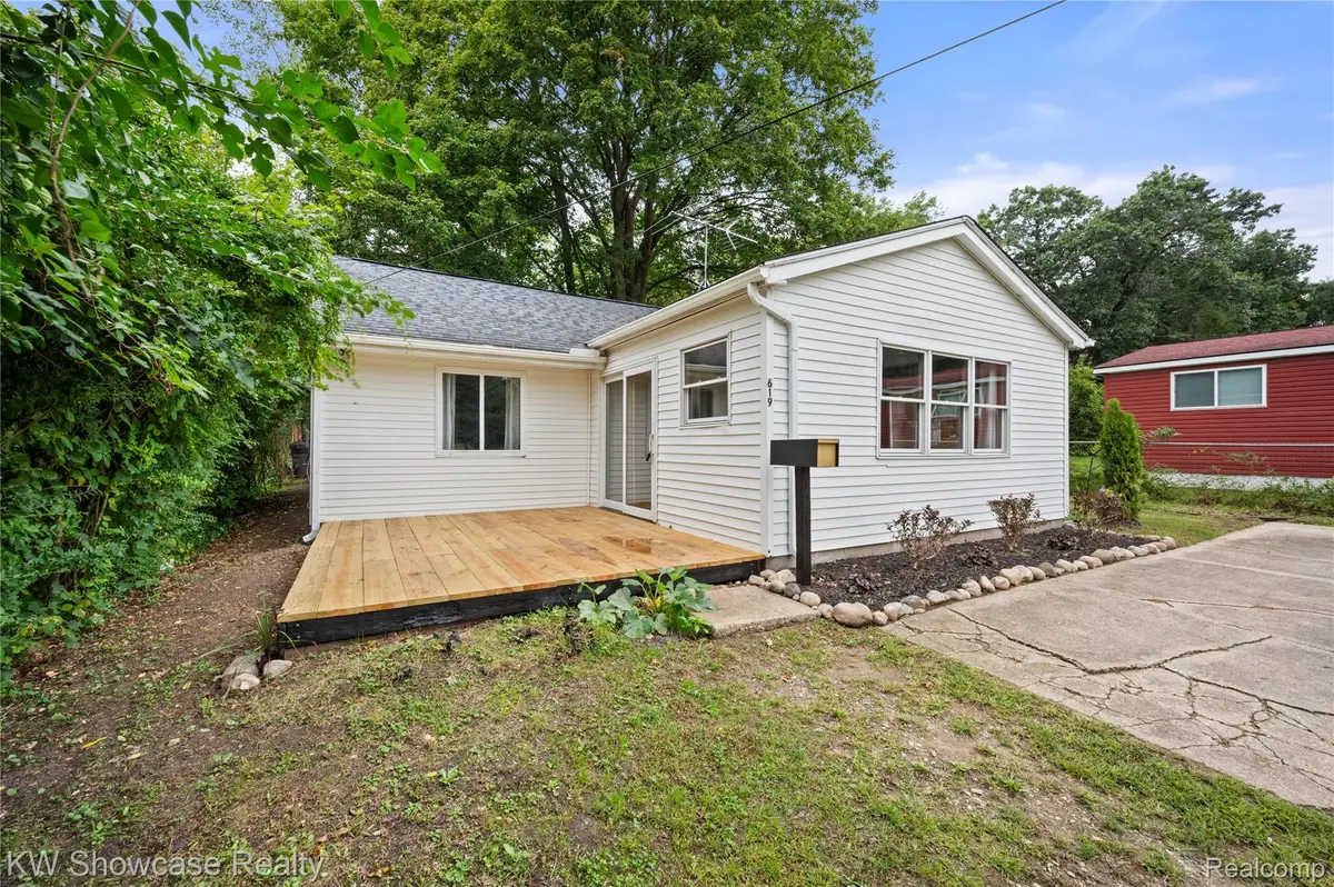 619 Elizabeth Street, Milford, MI 48381 - #1