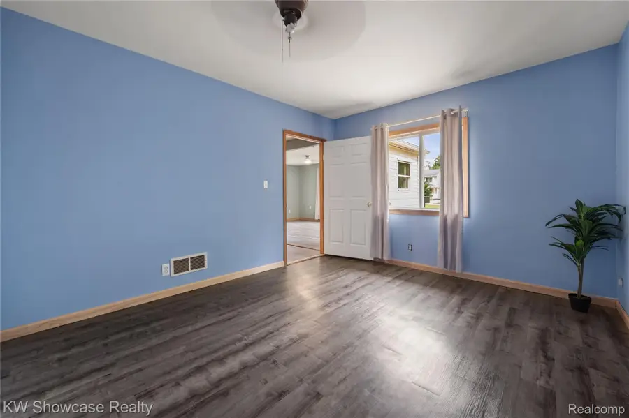 619 Elizabeth Street, Milford, MI 48381 - #3