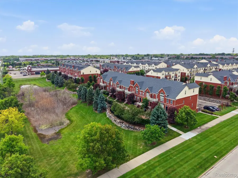 1528 Devon Lane, Troy, MI 48084 - #3