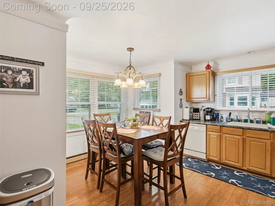 27877 Ponchartrain Street, Harrison Township, MI 48045 - #3