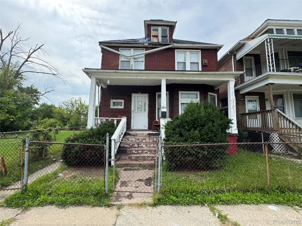 5843 Iroquois Street, Detroit, MI 48213 - #1