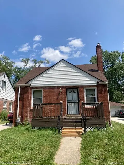 15826 Bentler Street, Detroit, MI 48223