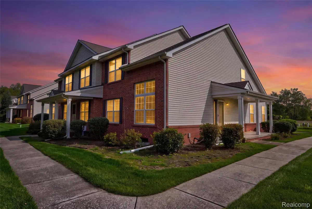 10207 Sunrise Drive, Grand Blanc, MI 48439 - #1