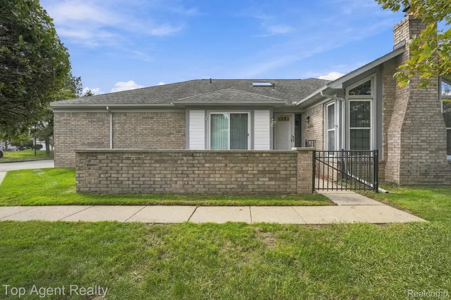 14735 Mulberry Court, Shelby, MI 48315 - #3