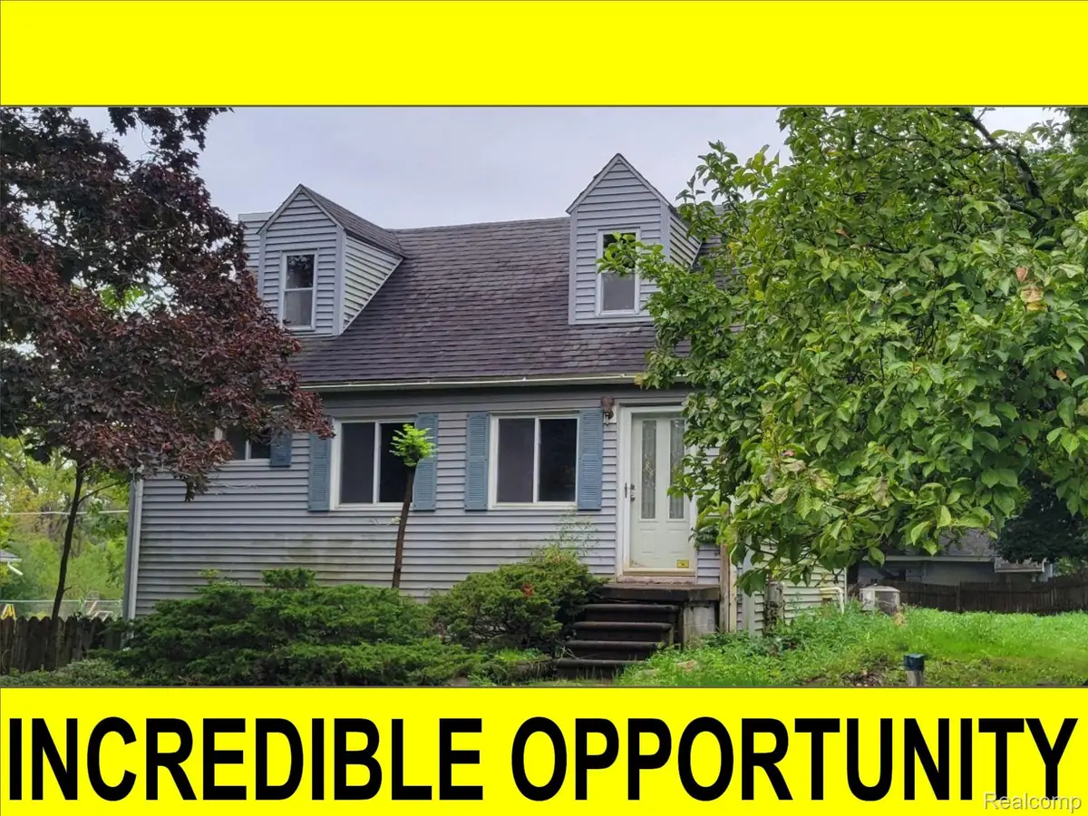 28391 Rollcrest Road, Farmington Hills, MI 48334 - #1
