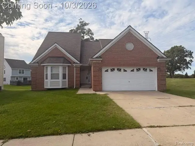 1130 Oak Valley Drive, Pontiac, MI 48341 - #2