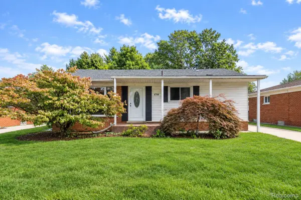 6700 Cronin Drive, DearbornHeights, MI 48127