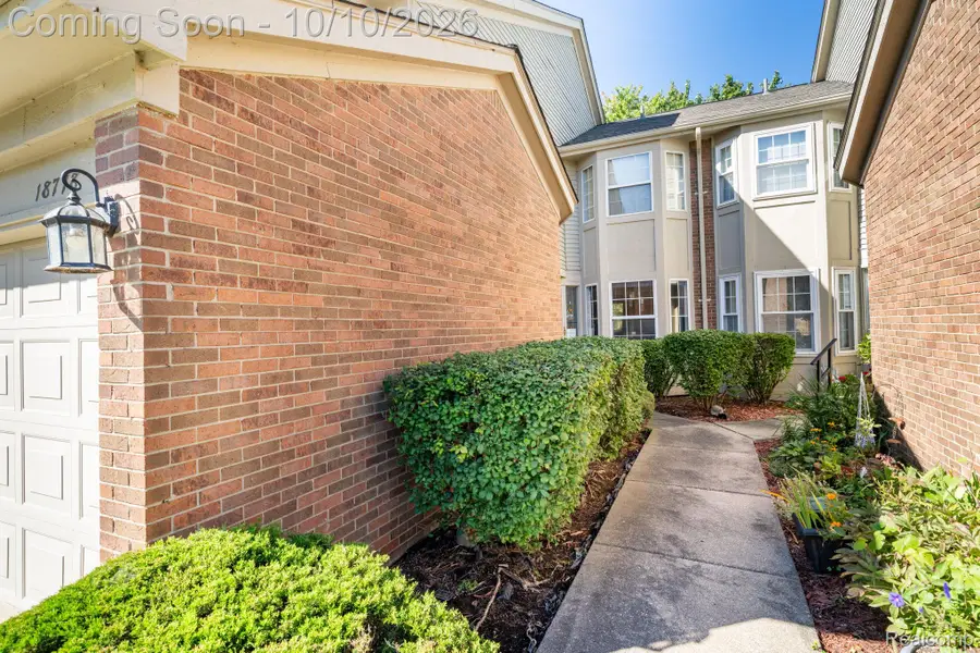 18778 Hilltop Circle #112, Riverview, MI 48193 - #3