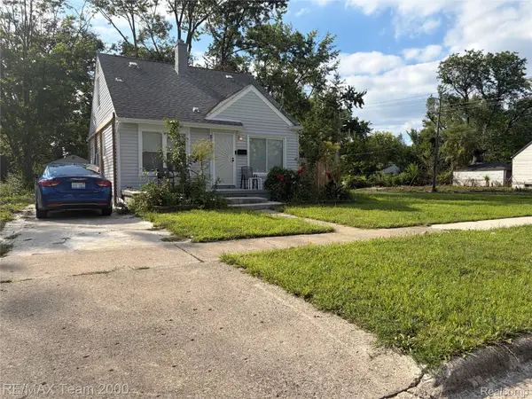 8107 Artesian Street, Detroit, MI 48228