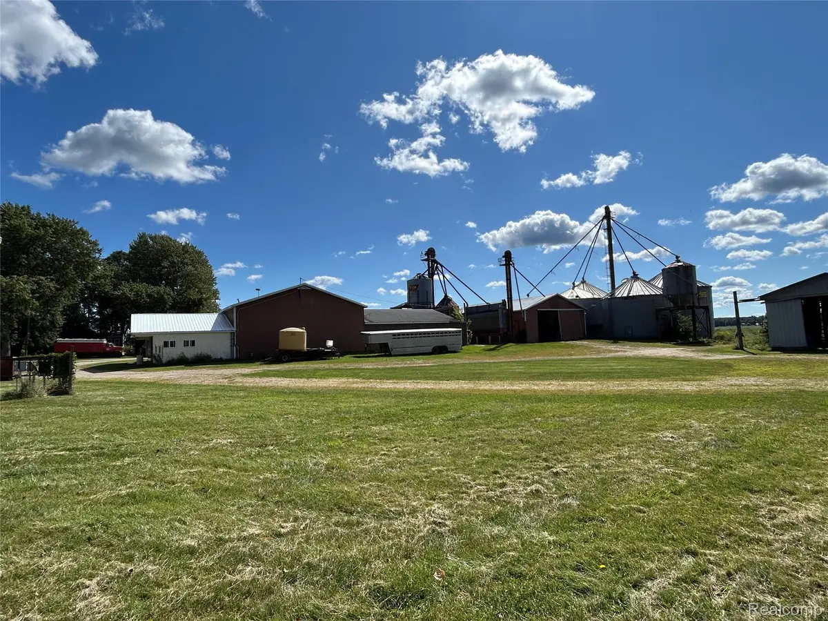 16465 Almont Road, Allenton, MI 48002 - #1