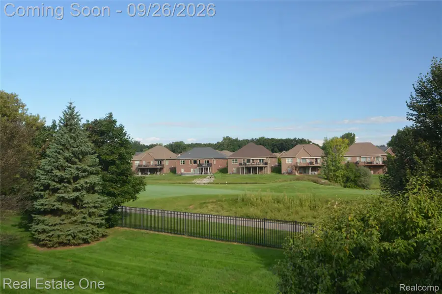 6825 Boulder Pointe Drive #32, Washington, MI 48094 - #3
