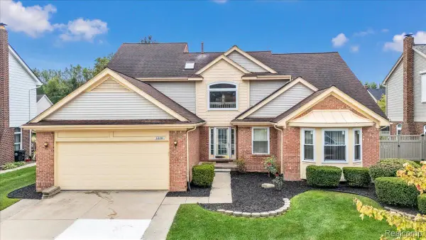 22291 Churchview Drive, Woodhaven, MI 48183