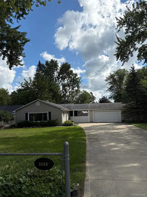 3265 Chambourne Street, CommerceTwp, MI 48382