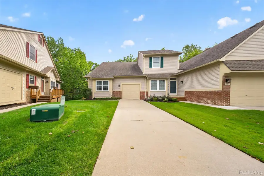 30900 Jasper Ridge, Novi, MI 48377 - #3