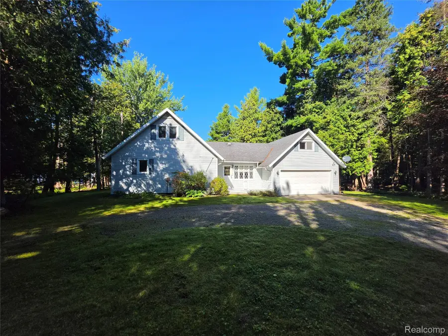 442 Scotts Bay Drive, Koehler, MI 49749 - #3