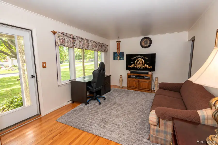 2627 Holland Street, Orion, MI 48360 - #2