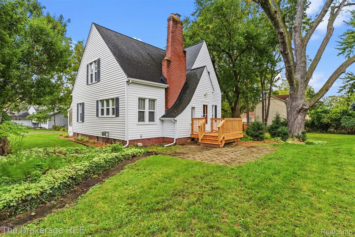 3091 Edgefield Drive, Waterford, MI 48328 - #1