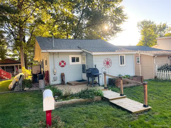 187 Poplar Drive, Columbiaville, MI 48421