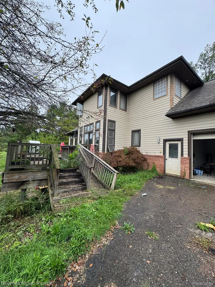 11082 Blaine Road, Brighton, MI 48114 - #2