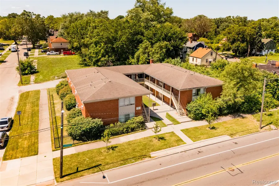 9455 Chalmers Street, Detroit, MI 48213 - #2