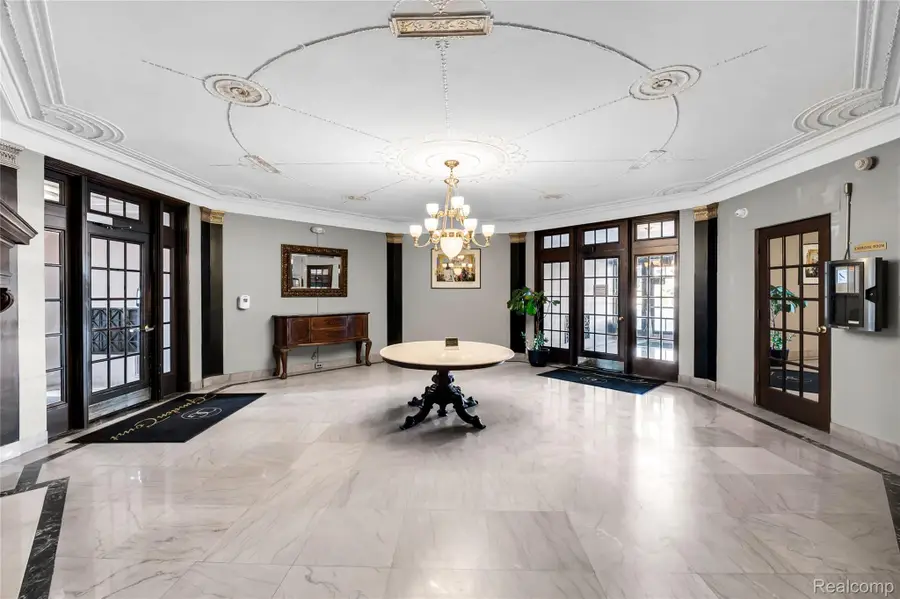 2900 Jefferson #42, Detroit, MI 48207 - #3