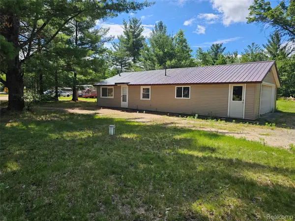 1590 Michael Drive, Alger, MI 48610
