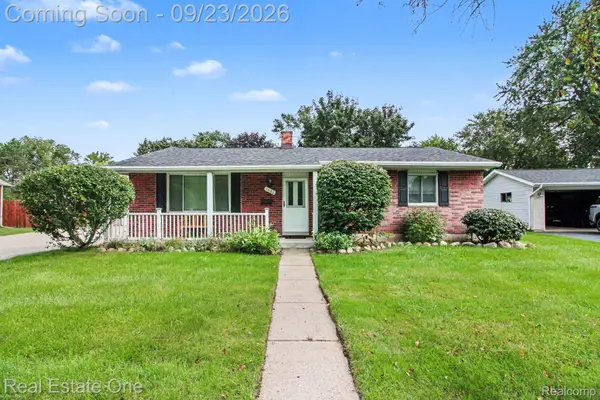 3602 Percy King Road, Waterford, MI 48329