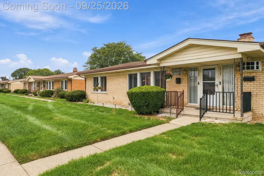 19301 E 13 Mile Road #38, Roseville, MI 48066 - #3
