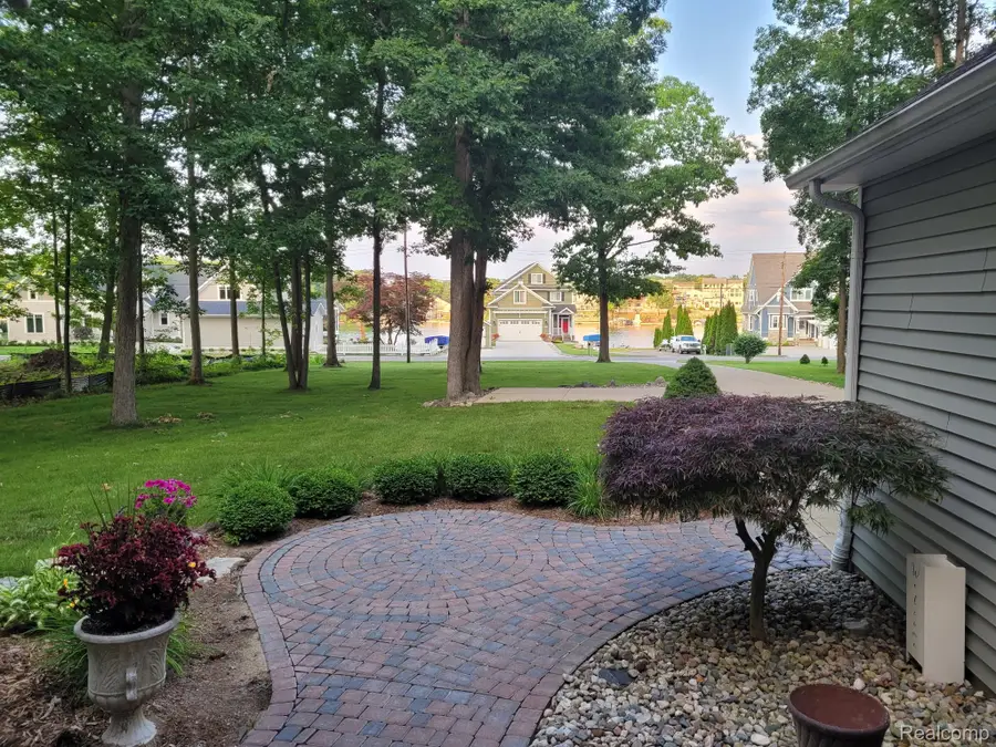 16290 Whitehead Drive, Linden, MI 48451 - #3