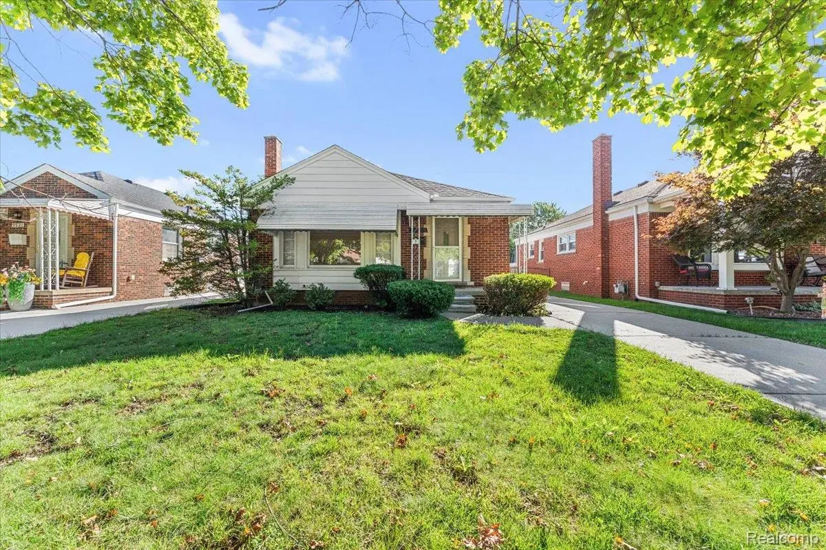 9929 Carter Avenue, Allen Park, MI 48101 - #1