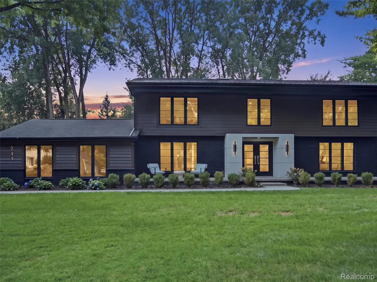 766 Woodchester Drive, Bloomfield, MI 48304 - #1