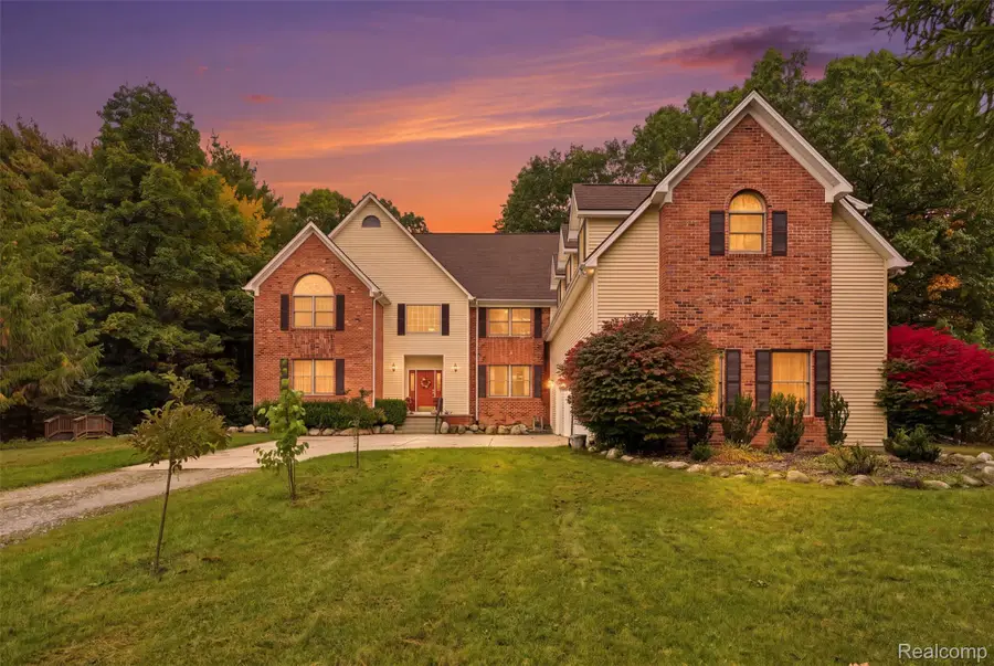 5160 Vine Street, Saint Clair, MI 48079 - #2