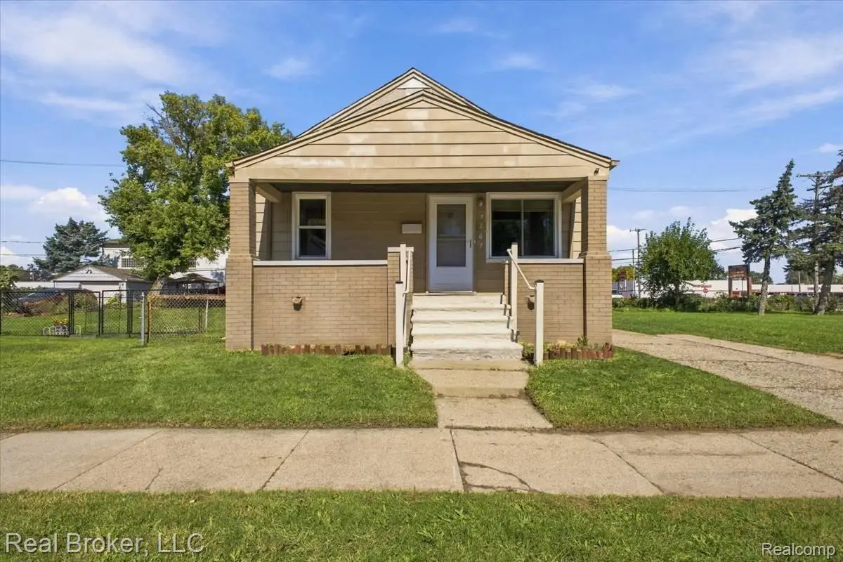 7267 Dodge Avenue, Warren, MI 48091 - #1
