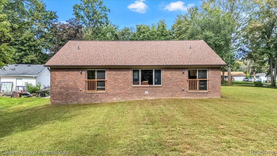 8896 Pacton Drive, Shelby, MI 48317 - #3