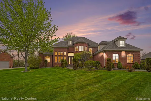 16987 Kings Fairway Lane, GrandBlanc, MI 48439
