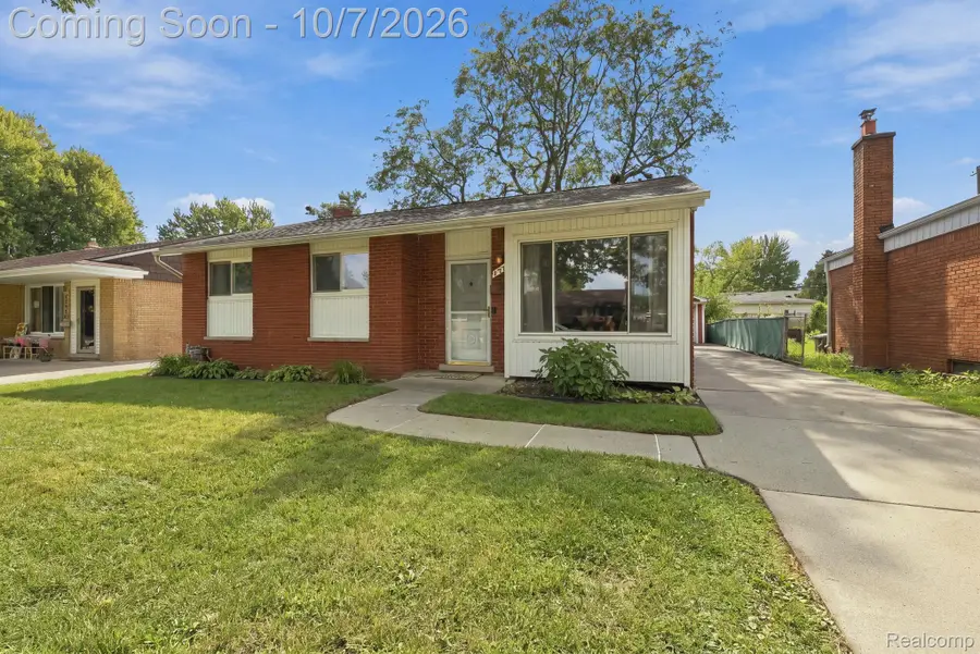 15258 Elderwood Street, Roseville, MI 48066 - #2