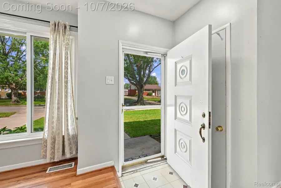 15258 Elderwood Street, Roseville, MI 48066 - #3