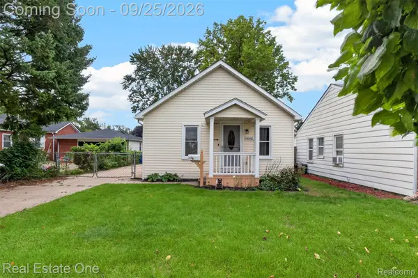 1446 E Meyers Avenue, HazelPark, MI 48030
