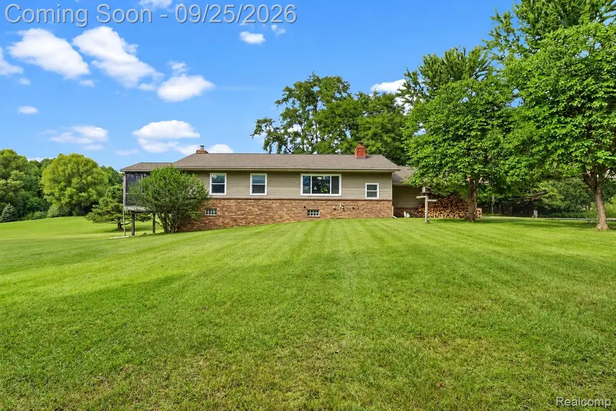 6776 Farley Road, Pinckney, MI 48169 - #2