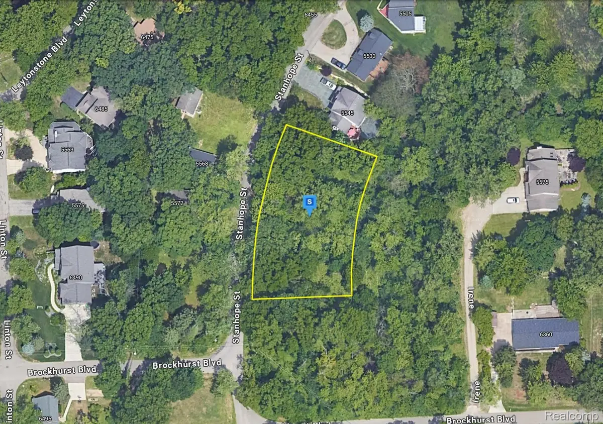 5555 Stanhope Street, West Bloomfield, MI 48322 - #1