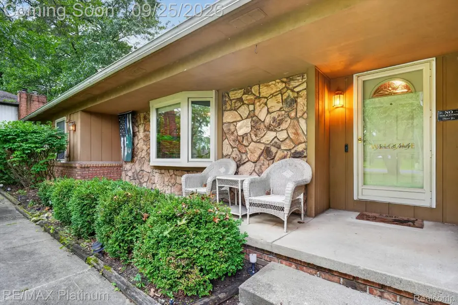 9780 Daleview Drive, South Lyon, MI 48178 - #2