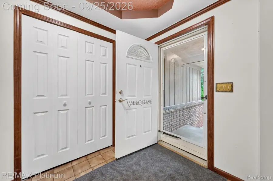 9780 Daleview Drive, South Lyon, MI 48178 - #3