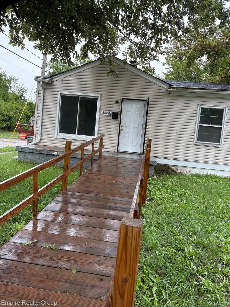 26086 Colgate Street, Inkster, MI 48141 - #2